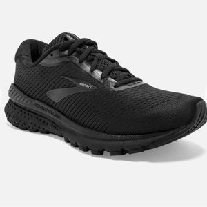 Women’s Brook Adrenaline 20